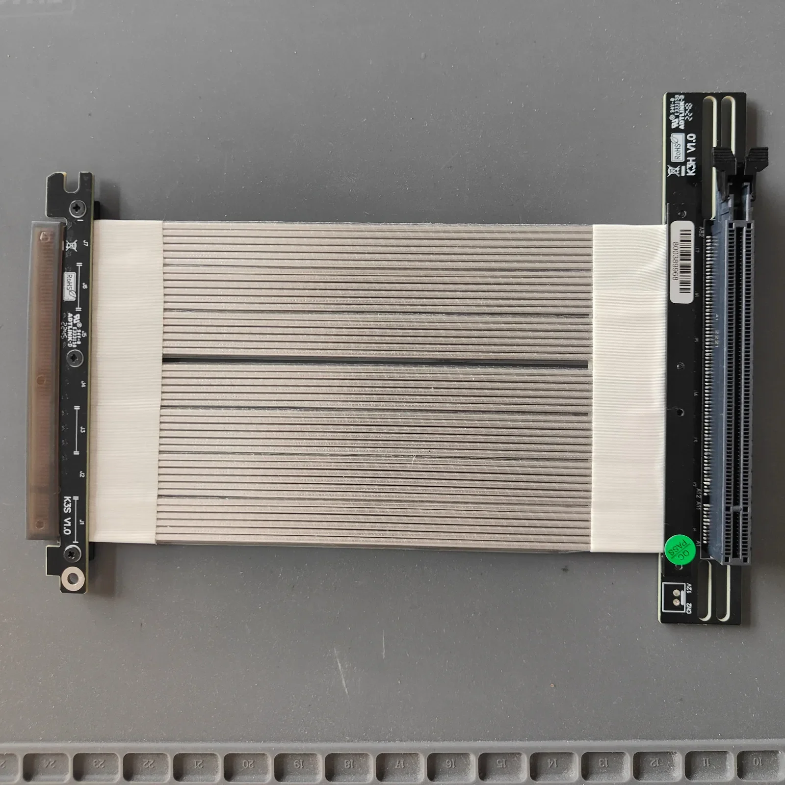 PCI Express X16 بطاقة الرسومات - مراجعة Pcie 4.0 X16 Riser Cable 90 Degree وسعره
