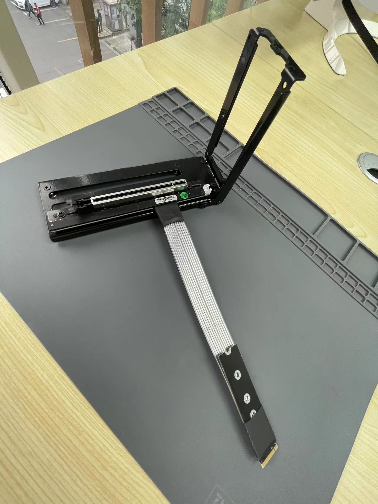2025 جديد Riser M.2 NGFF NVMe  - مراجعة Pcie 4.0 X16 Riser Cable 90 Degree وسعره